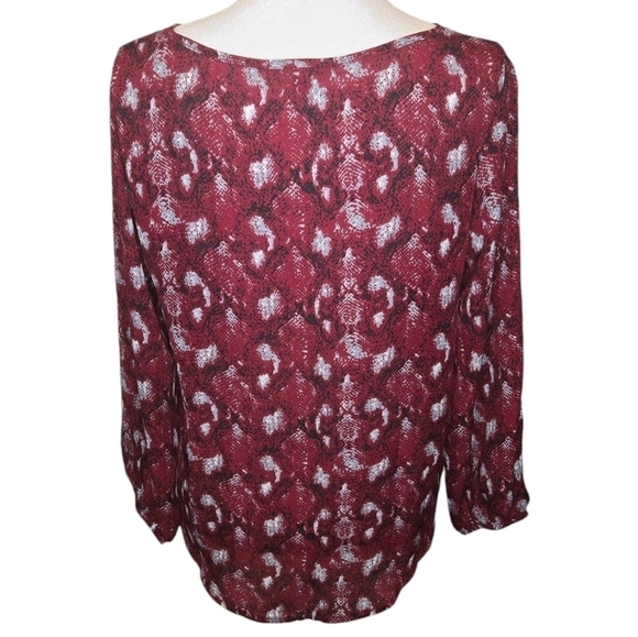 NWOT West Kei Tie Front Top Red, Gray & Black Size XS - Picture 2 of 12